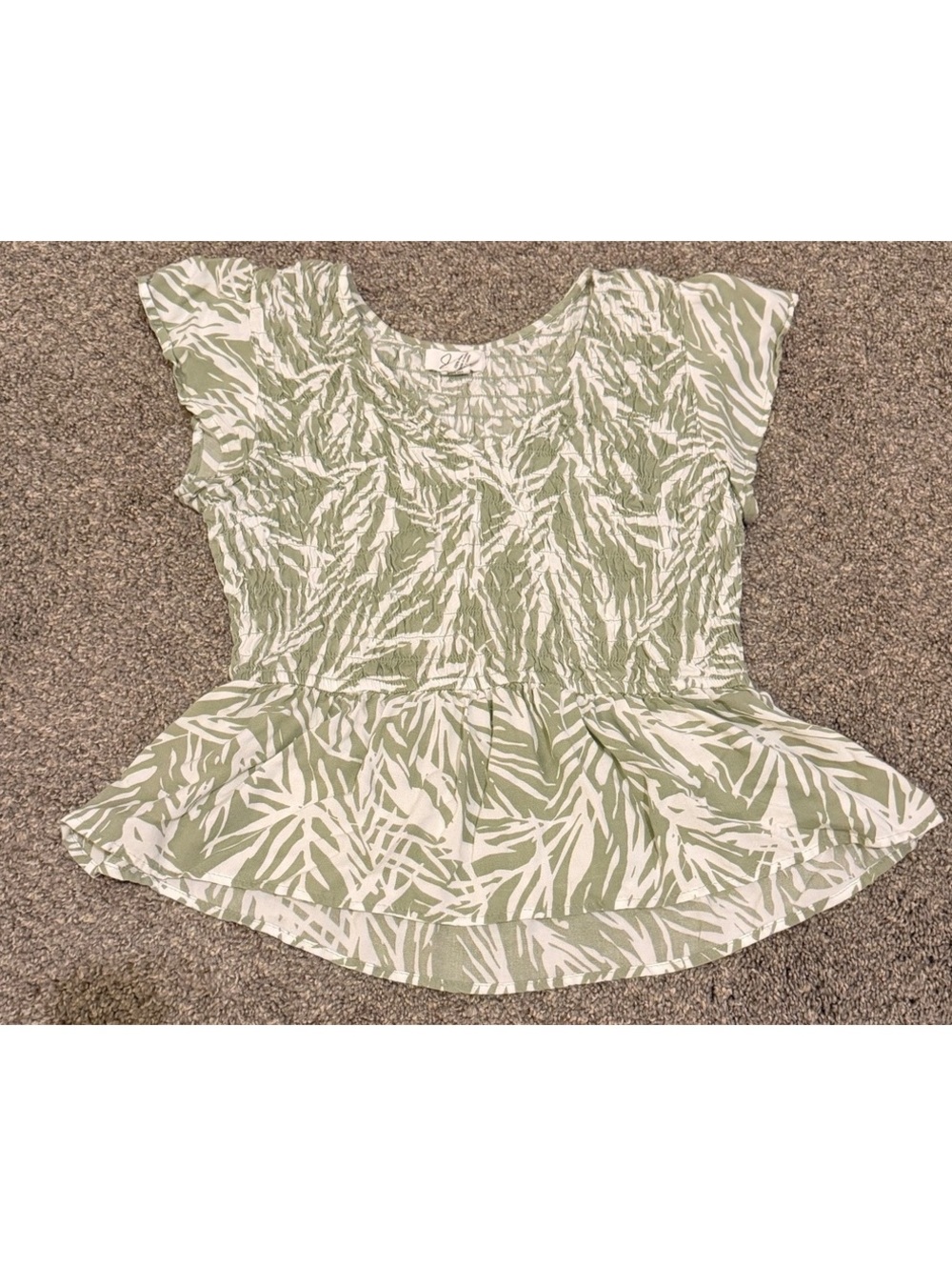 Japna Women’s Medium Sage Green & Ivory Tropical Peplum Top